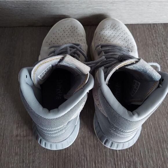 Adidas Big Kids Size 5.5 Tubular Instinct gray charcoal solid grey white S76171 - Picture 6 of 10